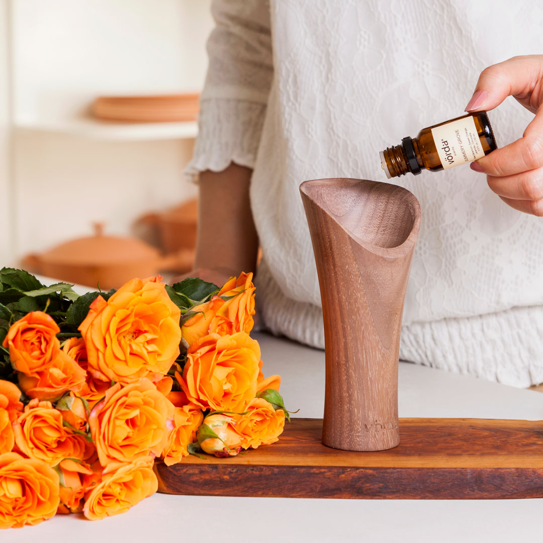 Canadian Walnut Calla Lily Handcrafted Wood Diffuser – Vorda